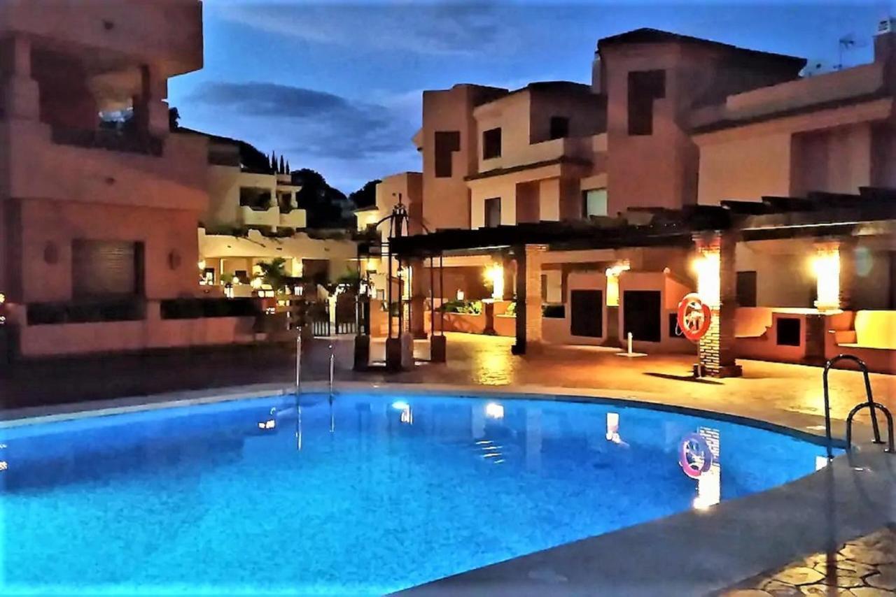 Elegant 2Br Apartment Puerto Banus Marbella Just 12 Minutes Away By G00Giemaps إِستيبونا المظهر الخارجي الصورة